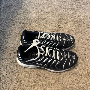 Nike Women’s Air Max Plus